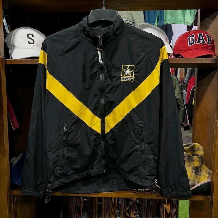 US ARMY APFU JACKET NYLON TRAINING JACKET size XL