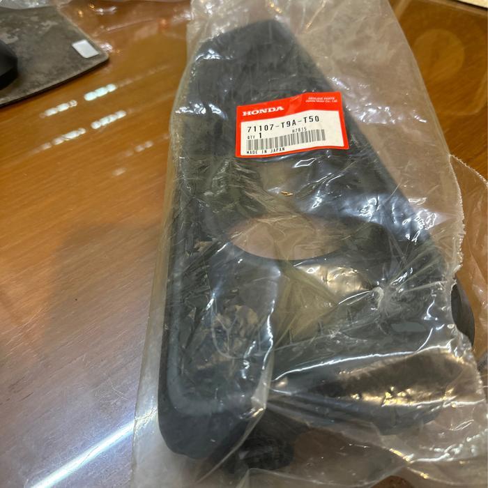 Honda Genuine 71107-T9A-T50 Cover Foglamp Kiri Honda City 2013-2018 PASSS