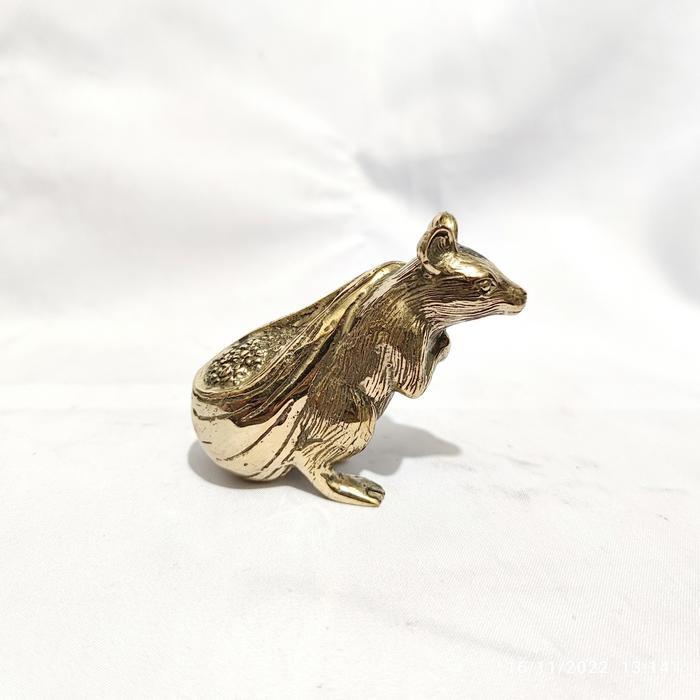 patung tikus harta koin emas - Gold