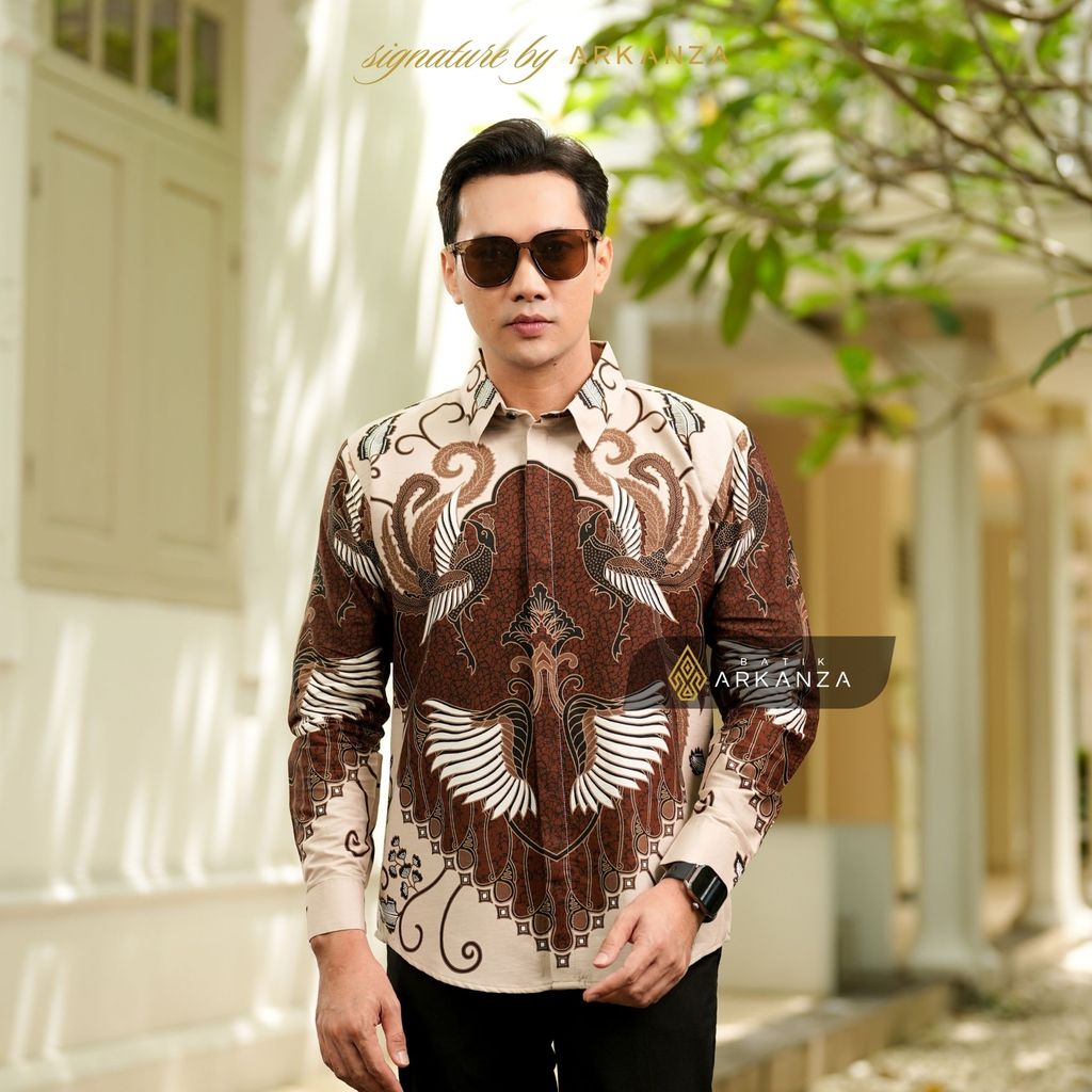 Arkanza Signature Motif Bhaskara Kemeja Batik Pria Lengan Panjang Eksklusif Curved Hem Jahitan Presi