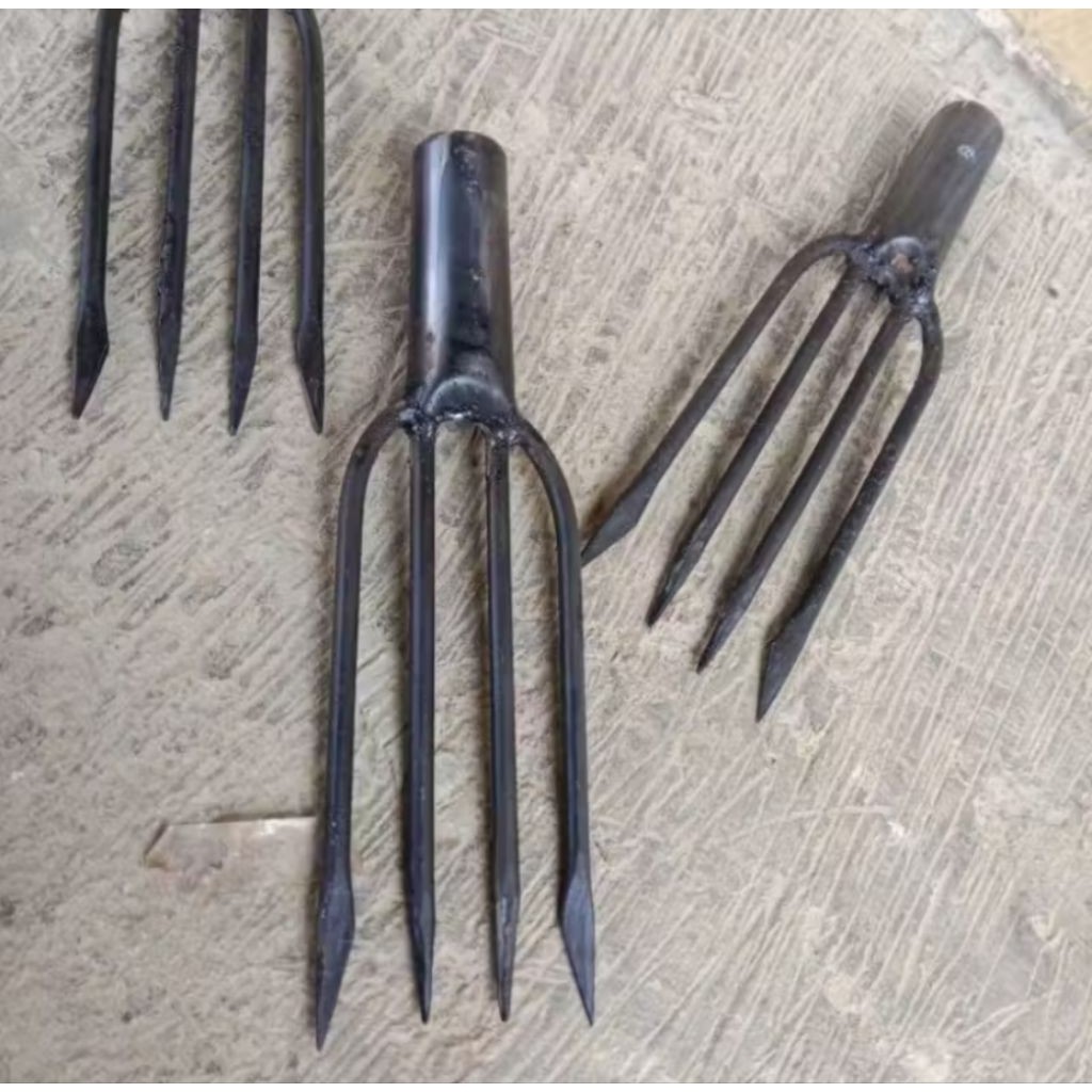 srampang/tombak alat penangkap ikan 4 mata