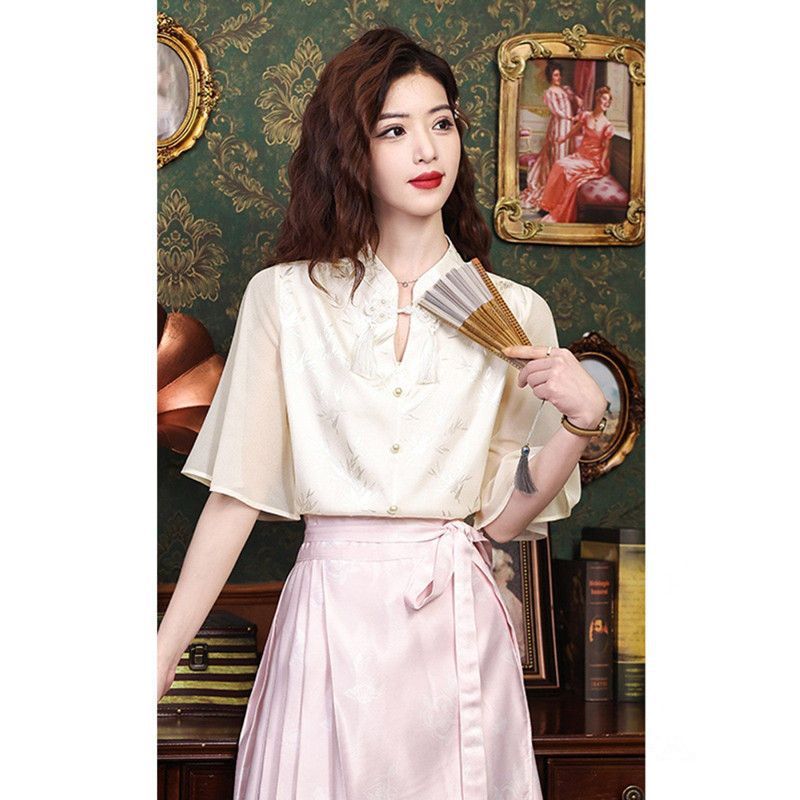 Kemeja sifon lengan pendek wanita Blus satin yang elegan