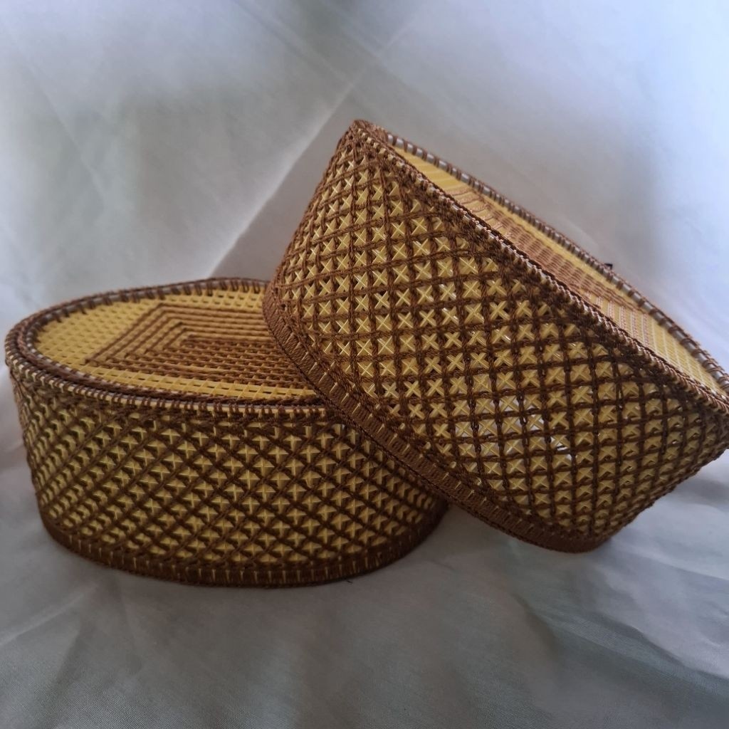 Nishantcoll- songkok rajut gaya akar.  PECI RAJUT MALAYSIA kopiah rajut gaya akar. peci benang terba