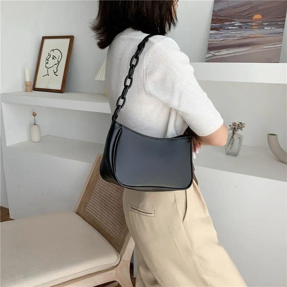 Tas selempang bahu terbaru tali rantai tas kekinian murah fhasion korean Hitam Wanita