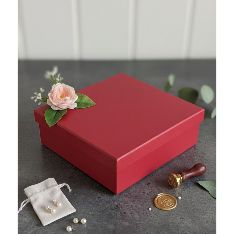 HARDBOX HAMPERS | Giftbox | PREMIUM | hardbox uk 25 x 25 x 10 cm GIFT BOX / hardbox souvenir/hard bo