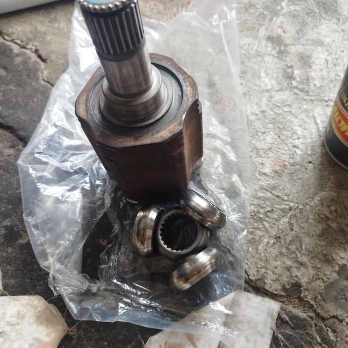 CV Joint Laher Bearing Kopel As Roda Dalam AT Matic Honda BRV Original bermutu
