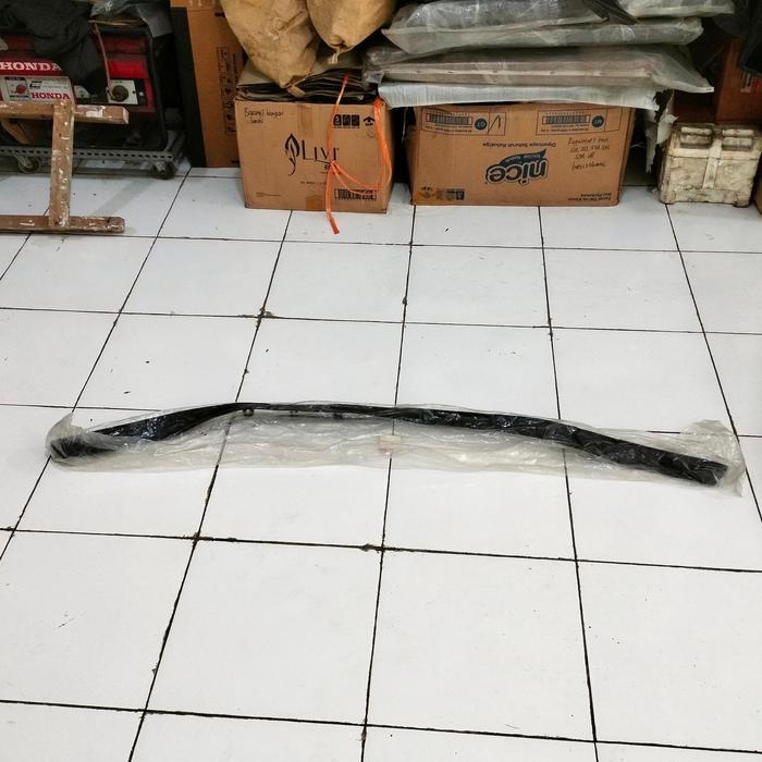 Karet Spoiler Bawah Bumper Depan Jazz RS GE8 Original quality