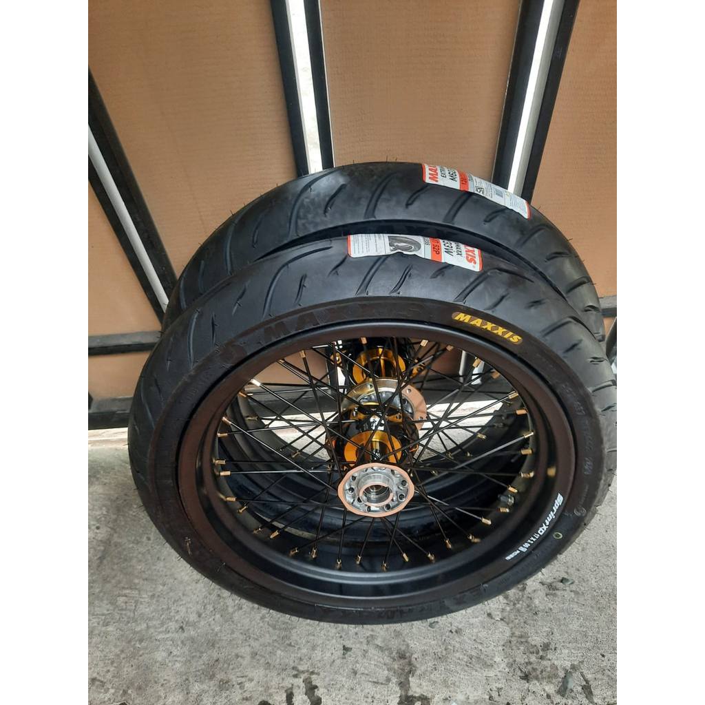 RODA SUPERMOTO KLX BAN MAXXIS BARU