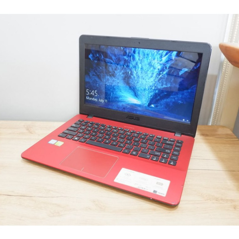 Asus A442UR Core i5-8250U NVIDIA GeForce 930MX Ram 4Gb Hdd 1Tb SCU13156