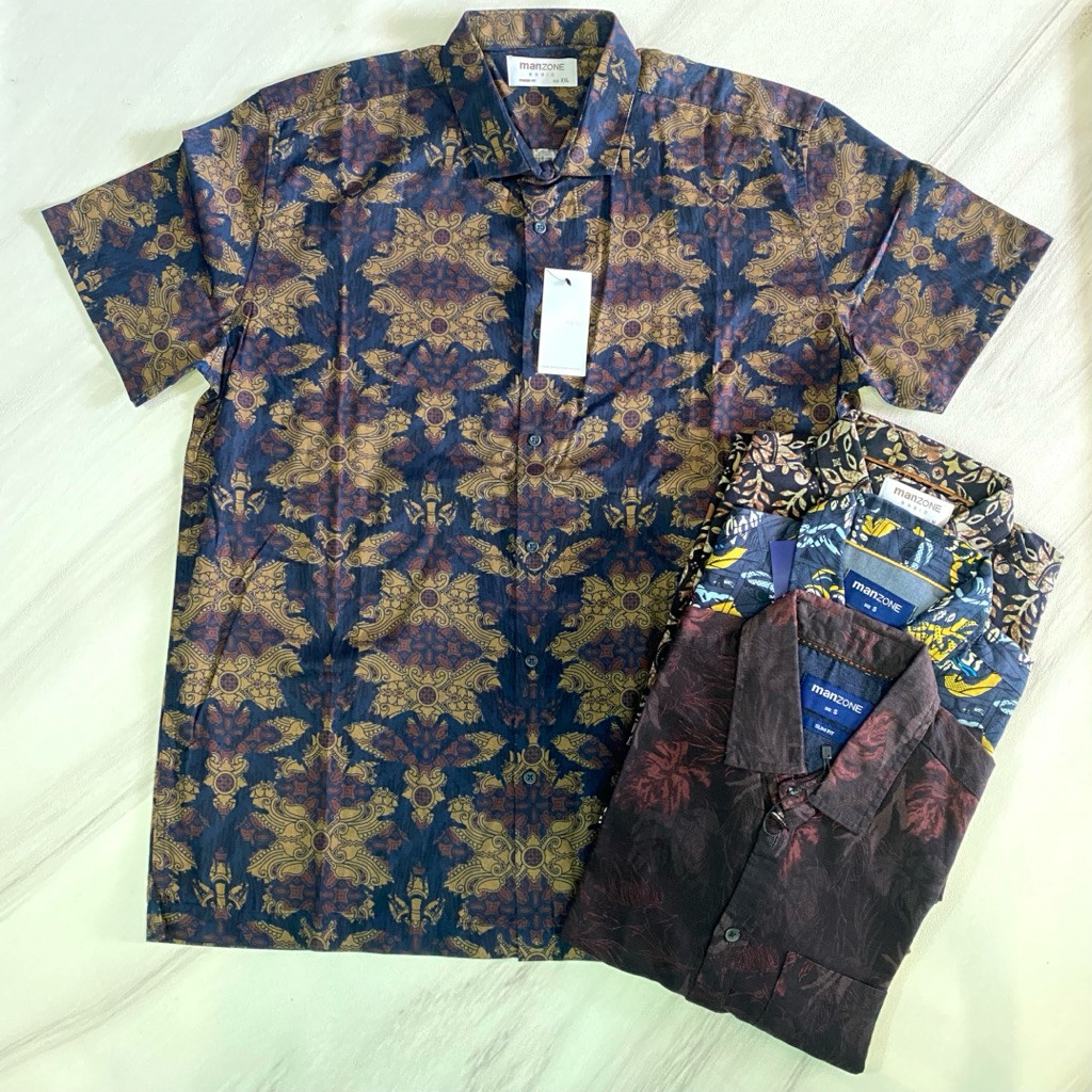 MANZONE - Kemeja Batik Lengan Pendek Pria