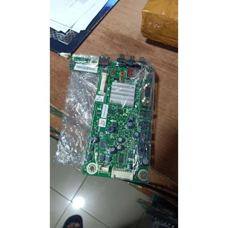 Mb - Mainboard - Motherboard - Mobo - Micom - Modul - Mesin Tv LED Toshiba 24L2600VJ - 24L1600VJ - 2