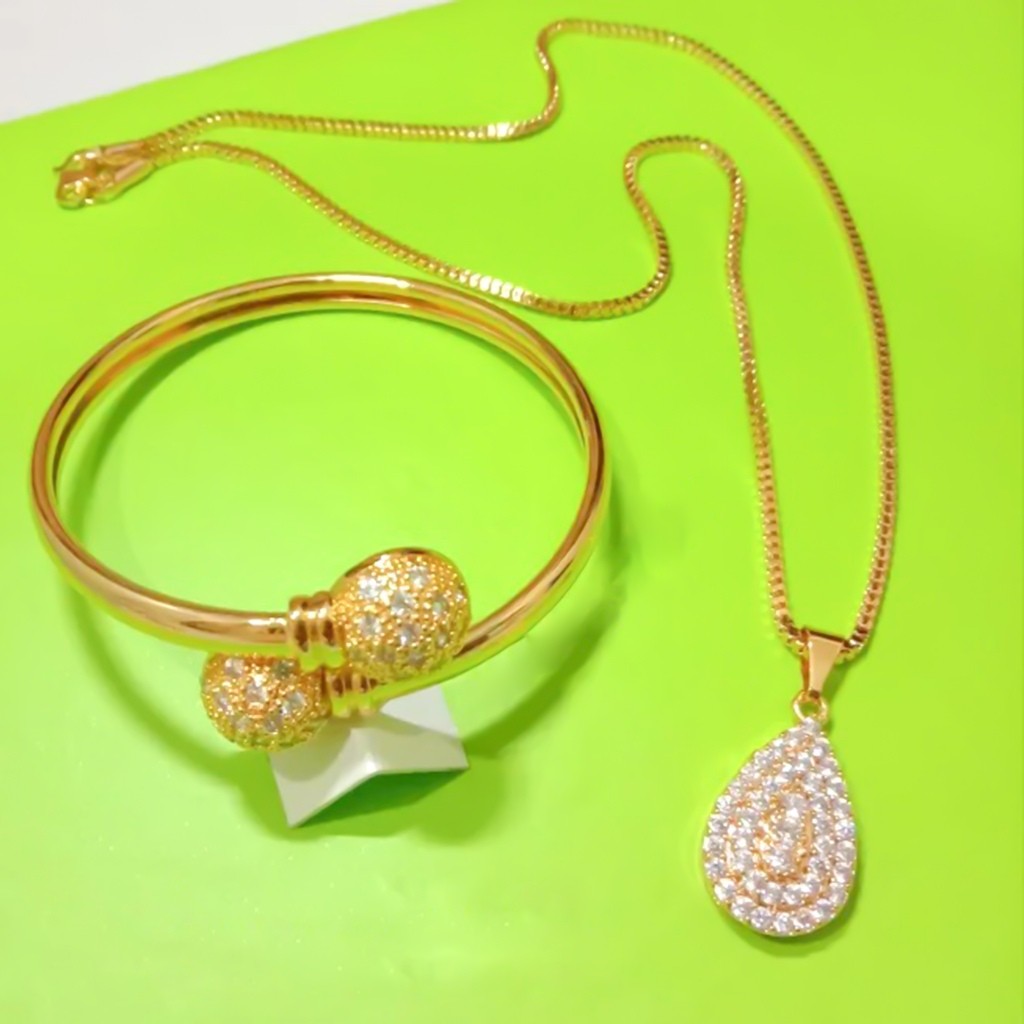 set kalung milano liontin piramid gelang bola tinju