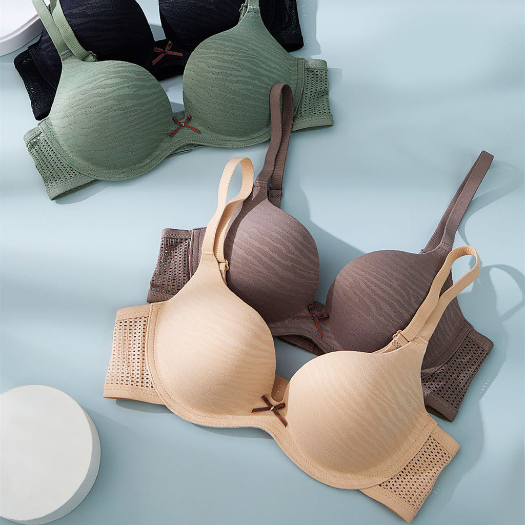 Awan Lembut Bra tanpa jahitan untuk payudara kecil, bra push-up setengah cup.