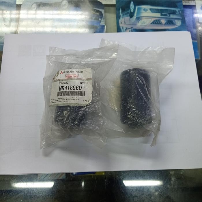 Bos per belakang strada l200 k74 bushing per belakang L200 k74 bermutu