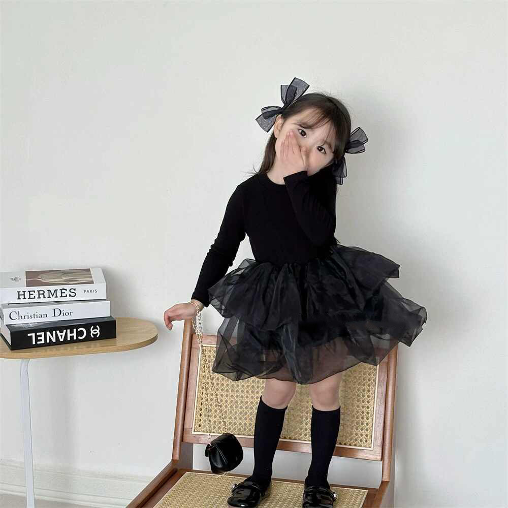 Gaun Hitam Lengan Panjang Anak Perempuan Gaun Tulle Mengembang