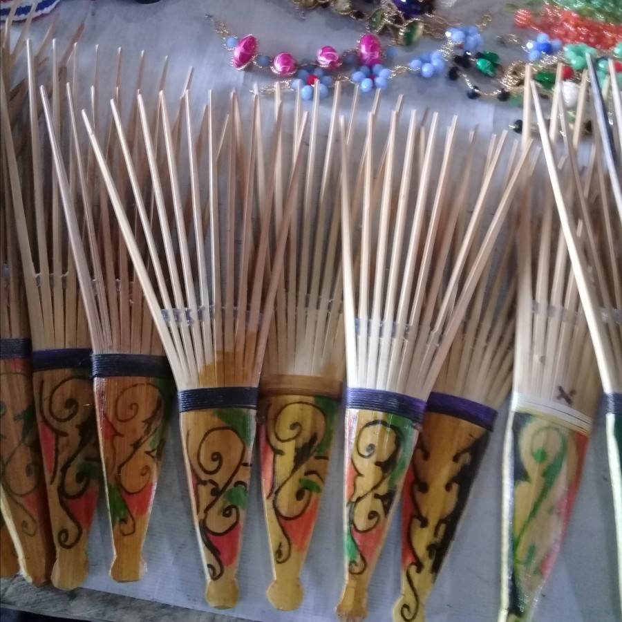 Sisir Rambut Bambu Papua Anti Kerusakan Rambut