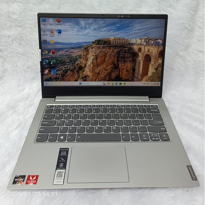 LAPTOP LENOVO IDEAPAD S340 14API RYZEN 3 3200U RADEON RAM 8 GB SSD 512 GB LAYAR JERNIH