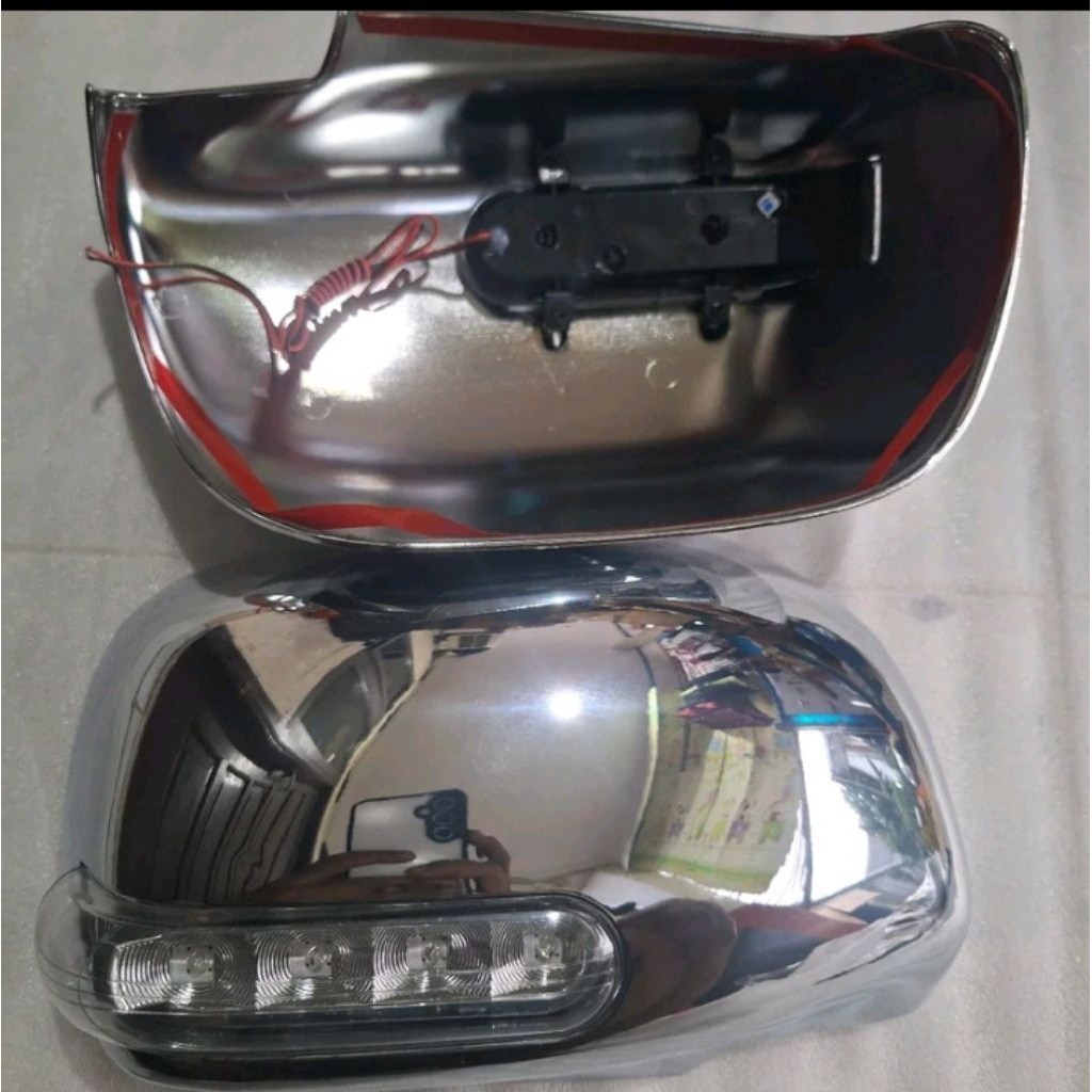 COVER SPION INNOVA LAMA CHROME + LAMPU 2005-2011