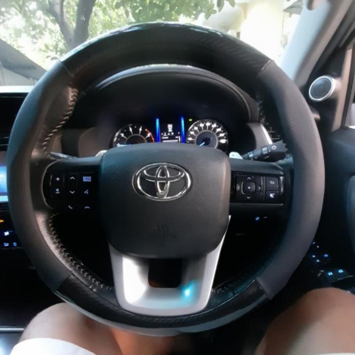 COVER STIR CARBON / Sarung Stir Mobil Hyundai Tucson