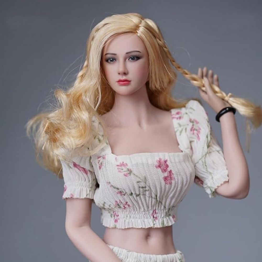 1/6 Female Head Sculpt,Female Blonde Hair Head Carved for 12 In Action Figure Body Doll