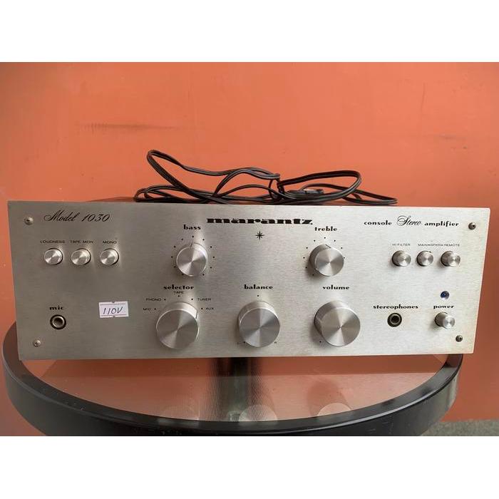 Ampli Amplifier Marantz Model 1030 Console Stereo Amplifier