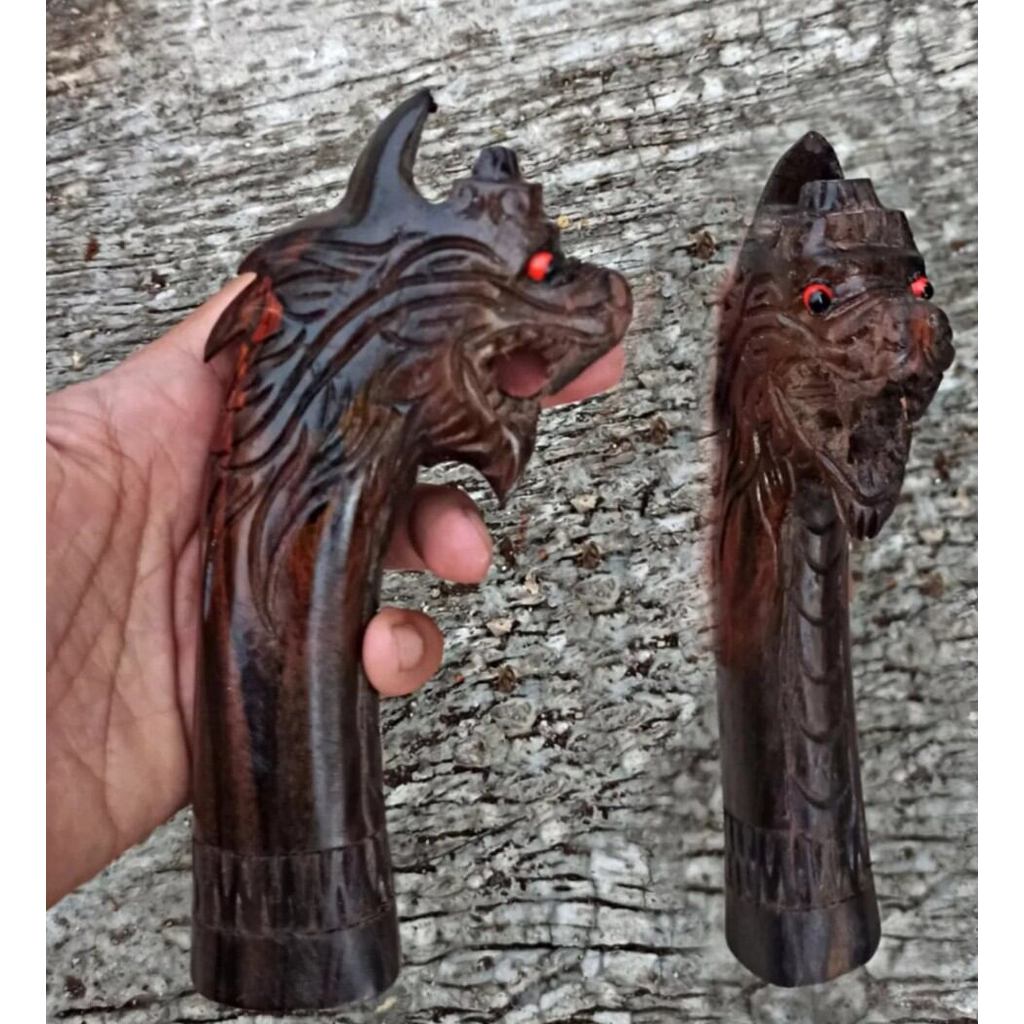 Handle Gagang Golok Motif Naga dan Macan Kayu Sonokeling