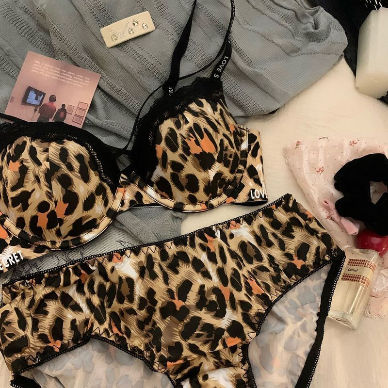 LadyAllure COD Set Bra & Celana Dalam Wanita Motif Macan Tutul Gaya Perancis Sensual Tanpa Kawat Caw