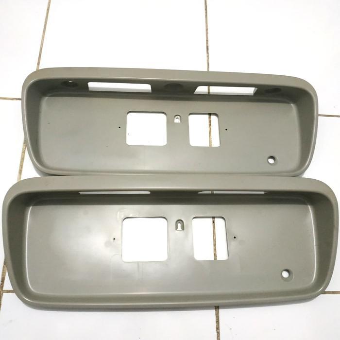 Dudukan Plat Nomor Belakang Ferio 1996-1998 Original Lelangan QUALITY