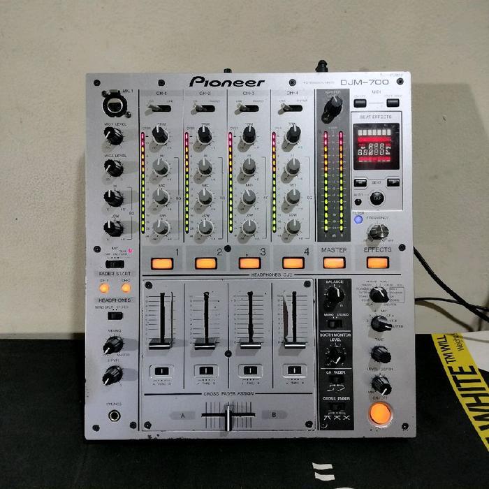 Pioneer DJM700 DJM 700 4 Channel DJ Mixer