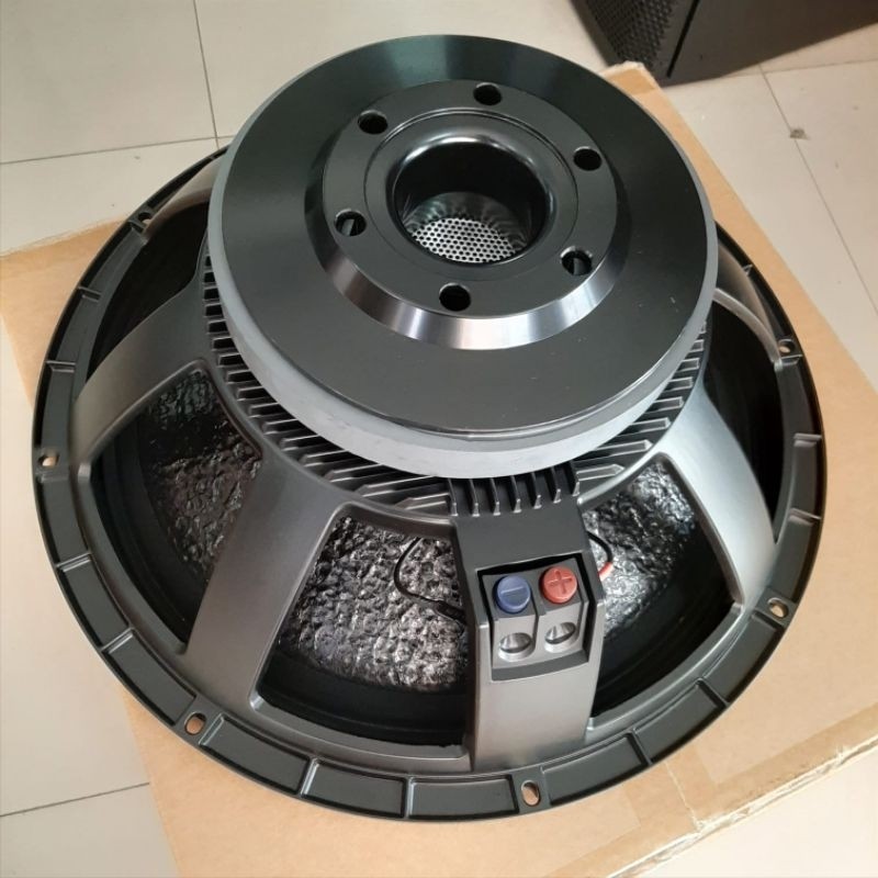 Speaker RCF LF18X600 LF 18X600 18 X600 18 Inchi Subwoofer 18in 2000 W
