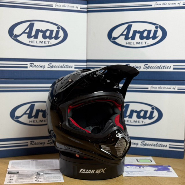 Helm Cross Arai VX-4 Black Glossy
