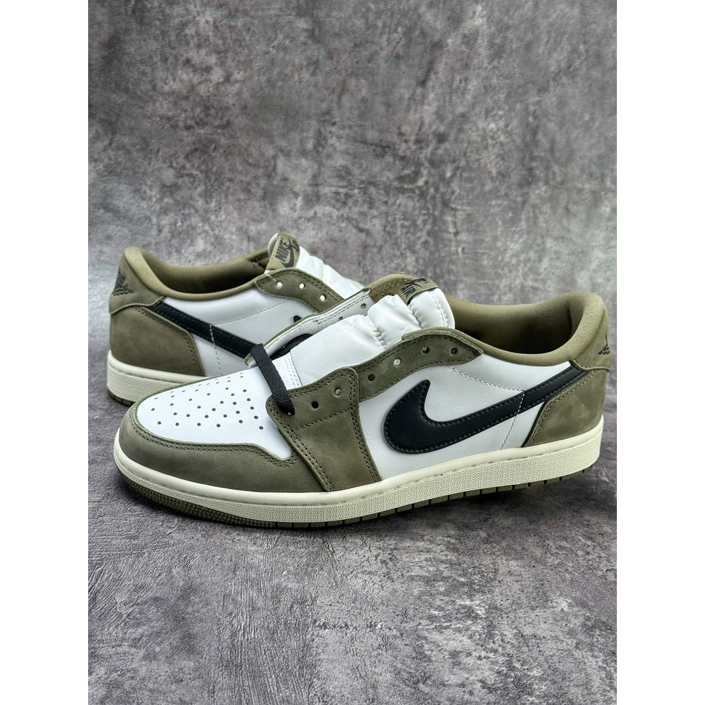 nk Air Jordan 1 Low Sepatu Kasual Original