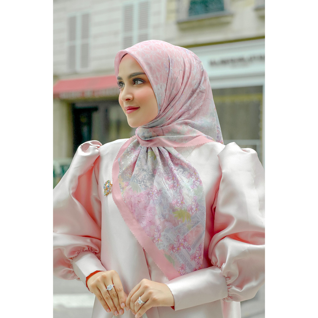 Buttonscarves The Parisian Voile Square - Aimer