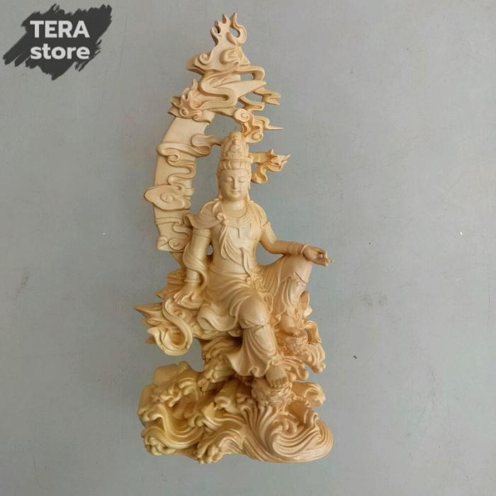 patung rupang dewa kwan im duduk di bulan fengshui hoki imlek shui yue guan yin
