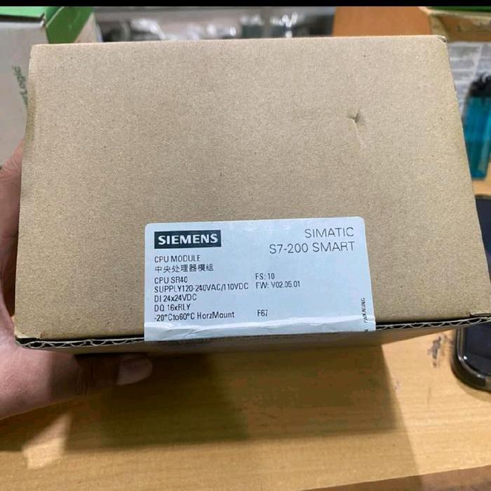 PLC SIEMENS SIMATIC S7-200 SMART 6ES7288-1SR40-0AA0 SIEMENS