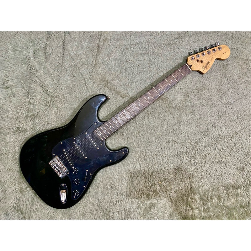 Squier Stratocaster Affinity Original Made In Indonesia Gitar elektrik