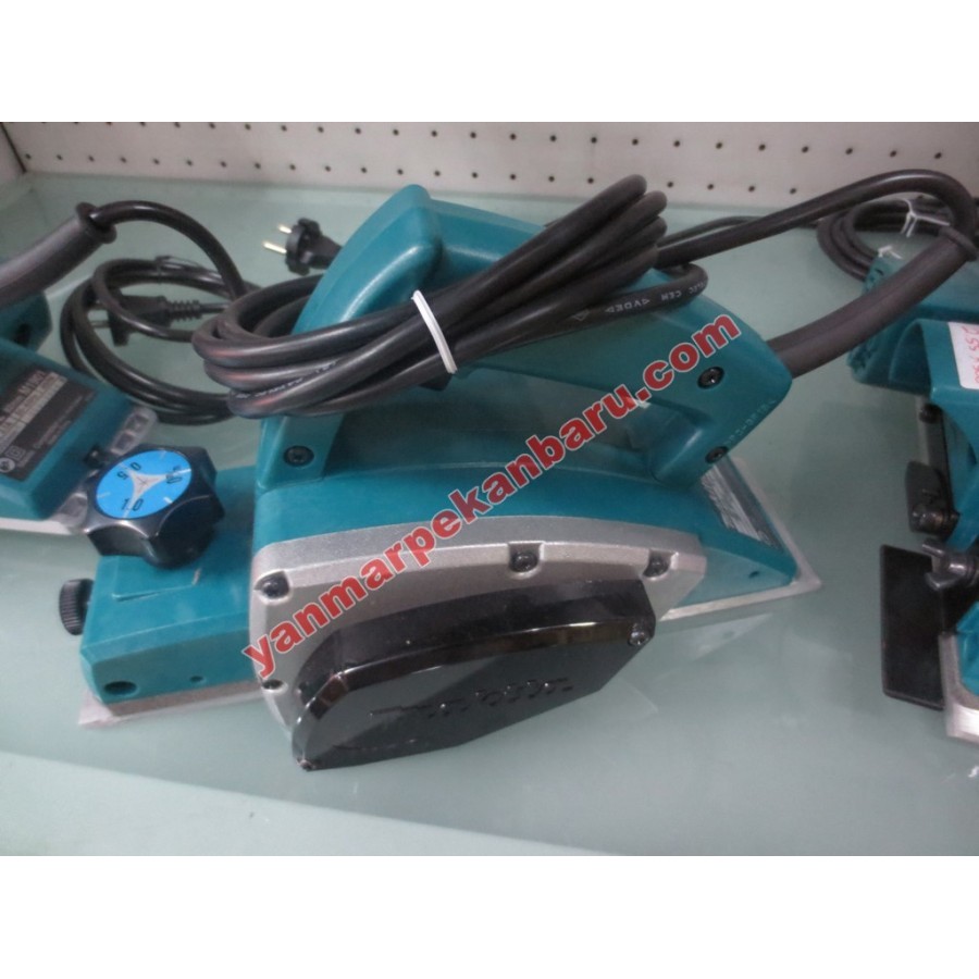 Mesin Serut Makita N1900B