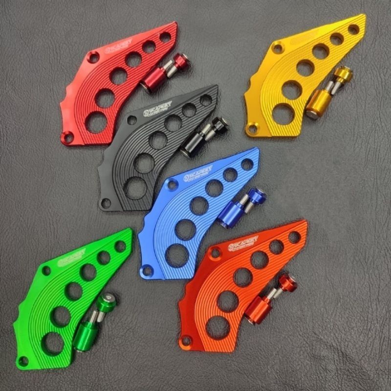 Cover Gear Depan Scarlet Racing Original Klx 150 / Dtracker 150 Tutup Gear Depan Klx Dtracker