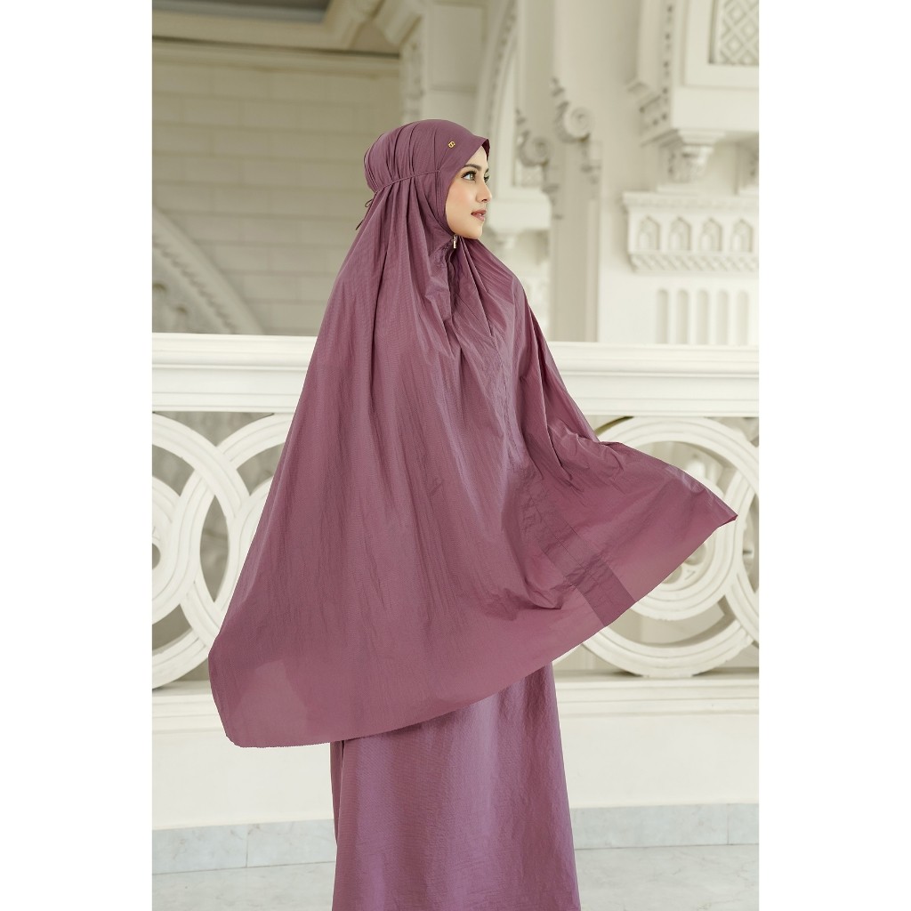 Buttonscarves Capsule Prayer Robe - Grape