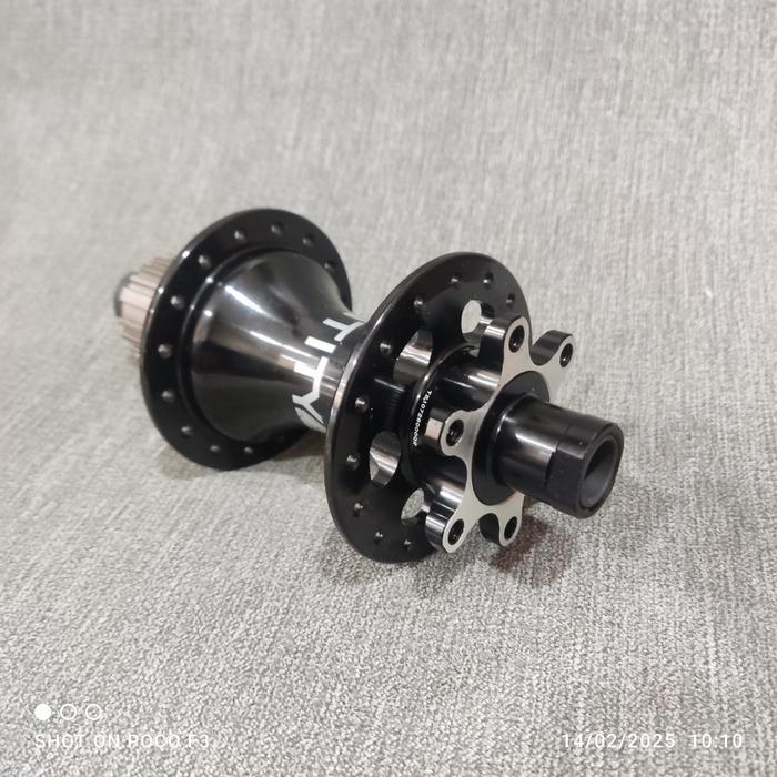 ENTITY Freehub 12 Speed Microspline TA Boost Belakang/Rear 12x148 32H