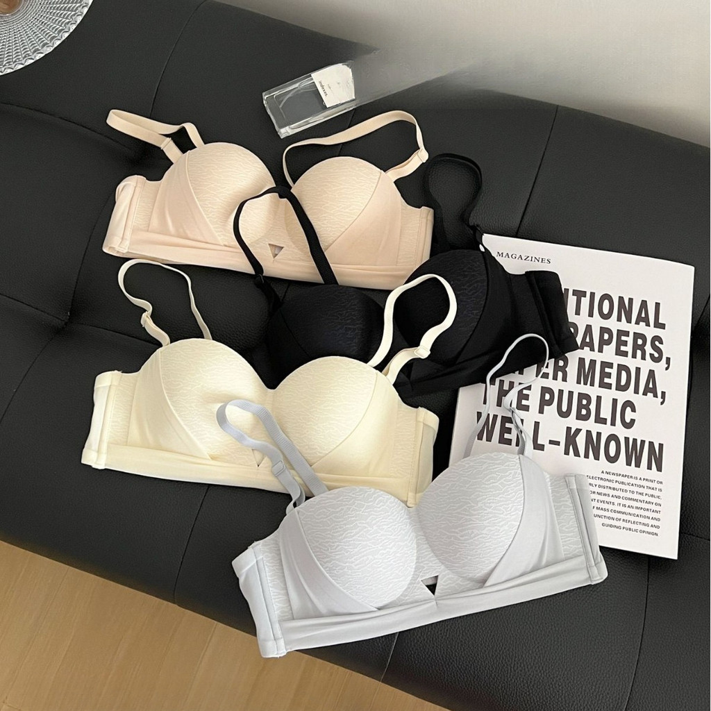 Aura Intim Lingerie manis berongga untuk wanita, bra push-up setengah cup untuk payudara kecil