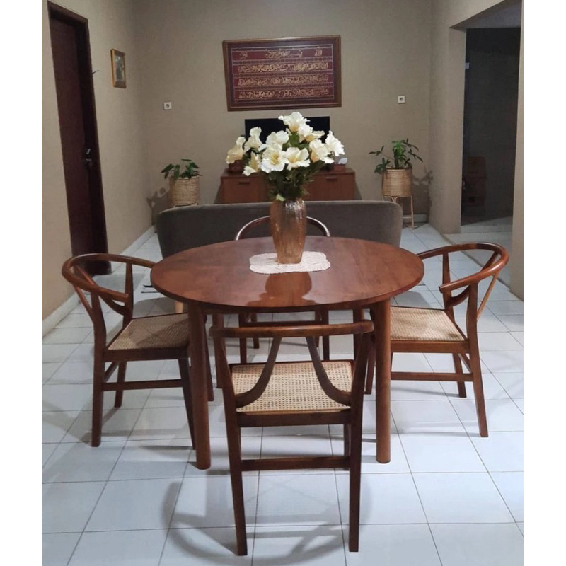 Set meja makan minimalis set meja makan bulat set meja makan kayu jati