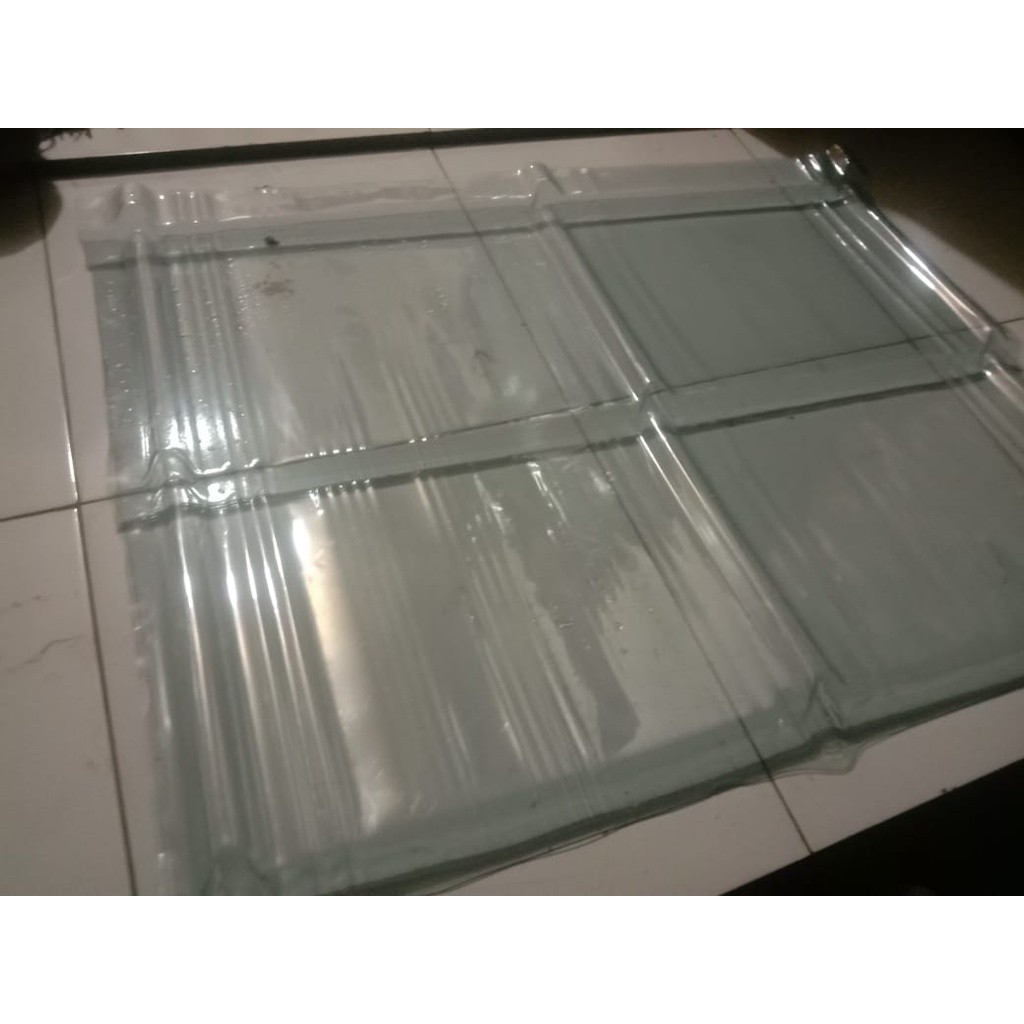 Genteng Transparan Minimalis PVC 2x2 Anti UV