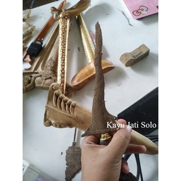 pusaka jangkung spuhh tua segaluh original temuan kampung wingit pol toko KJS