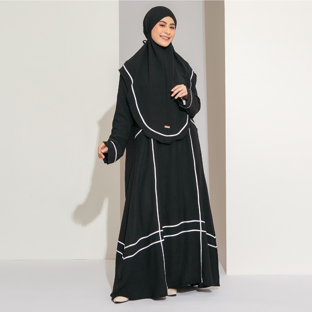 Lozy Hijab - Hanisa Abaya Set (Abaya Gamis Set Bergo Syari Haji dan Umrah Bahan Crinkle Premium)