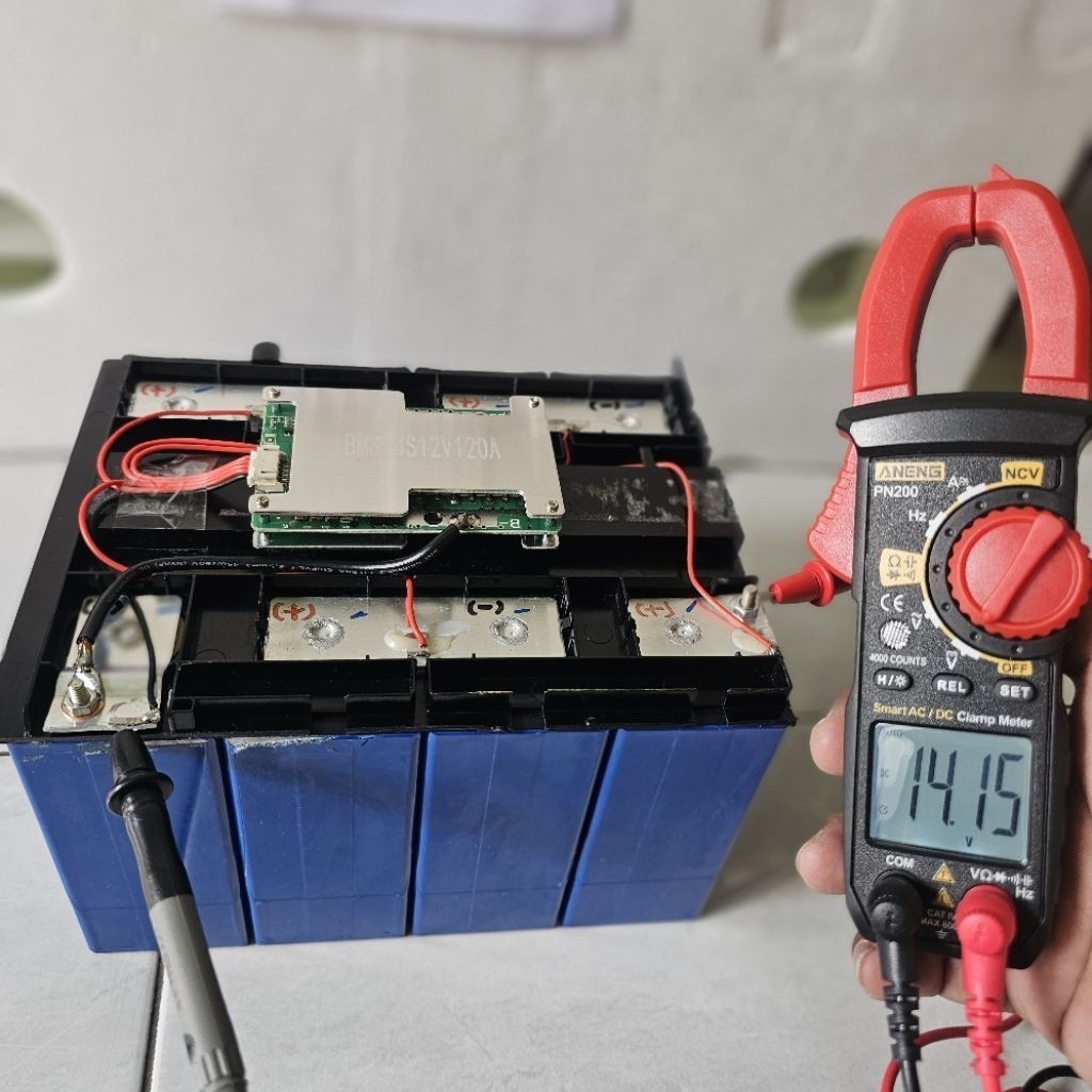 Baterai Lifepo4 24Volt / 12V 100Ah/120AH Siap Pakai UPS baterai lifepo4 24v 100ah baterai lifepo4 12