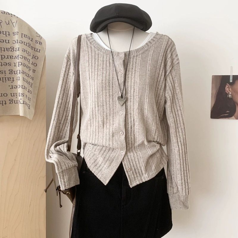 Kardigan Sweater Rajut Wanita Model Slim-Fit Lengan Panjang