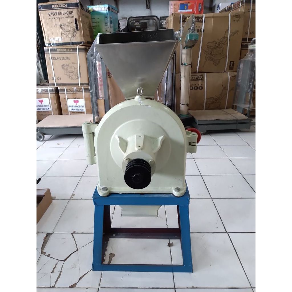 Mesin gilingan tepung +jagung +gula FFC 23 CARLTON