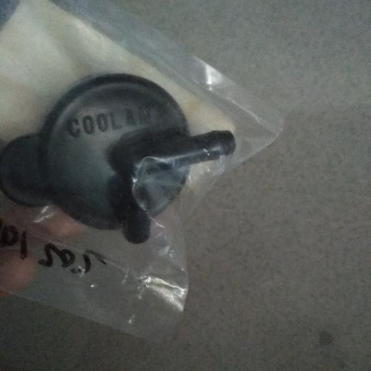 TUTUP AIR CADANGAN RADIATOR KIA PICANTO QUALITY