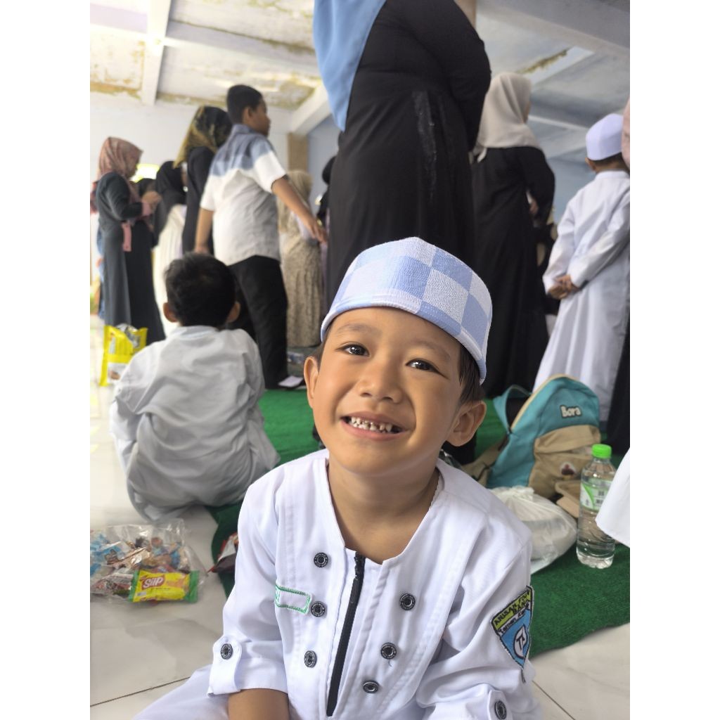 peci malaysia Premium A5 Al amin anak paud TPQ  umur 1 dan 4 tahunPeci Malaysia putih Anak TPQ Logo 